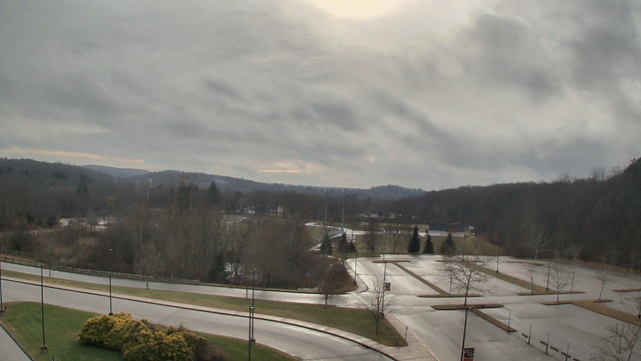 Thumbnail for current weather camera view from Plainfield High School in Central Village, Connecticut