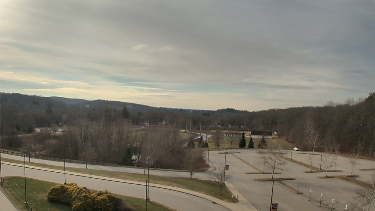 Thumbnail for current weather camera view from Plainfield High School in Central Village, Connecticut