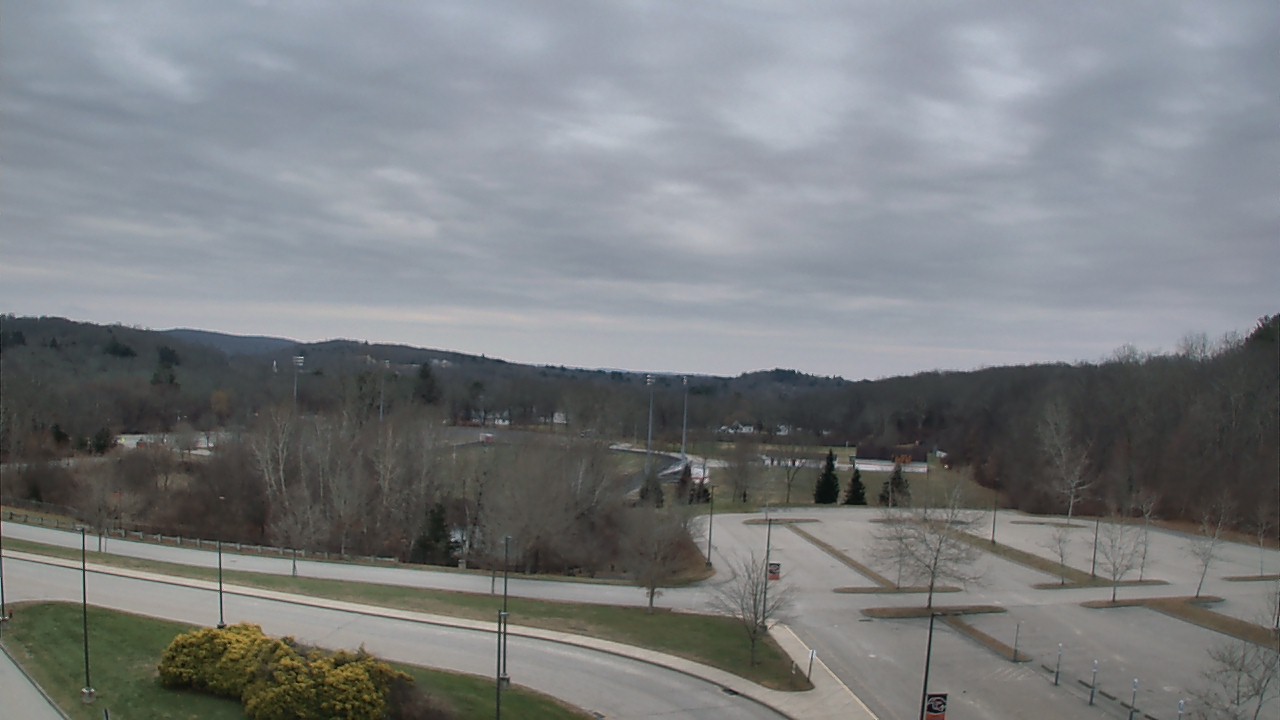 Thumbnail for current weather camera view from Plainfield High School in Central Village, Connecticut