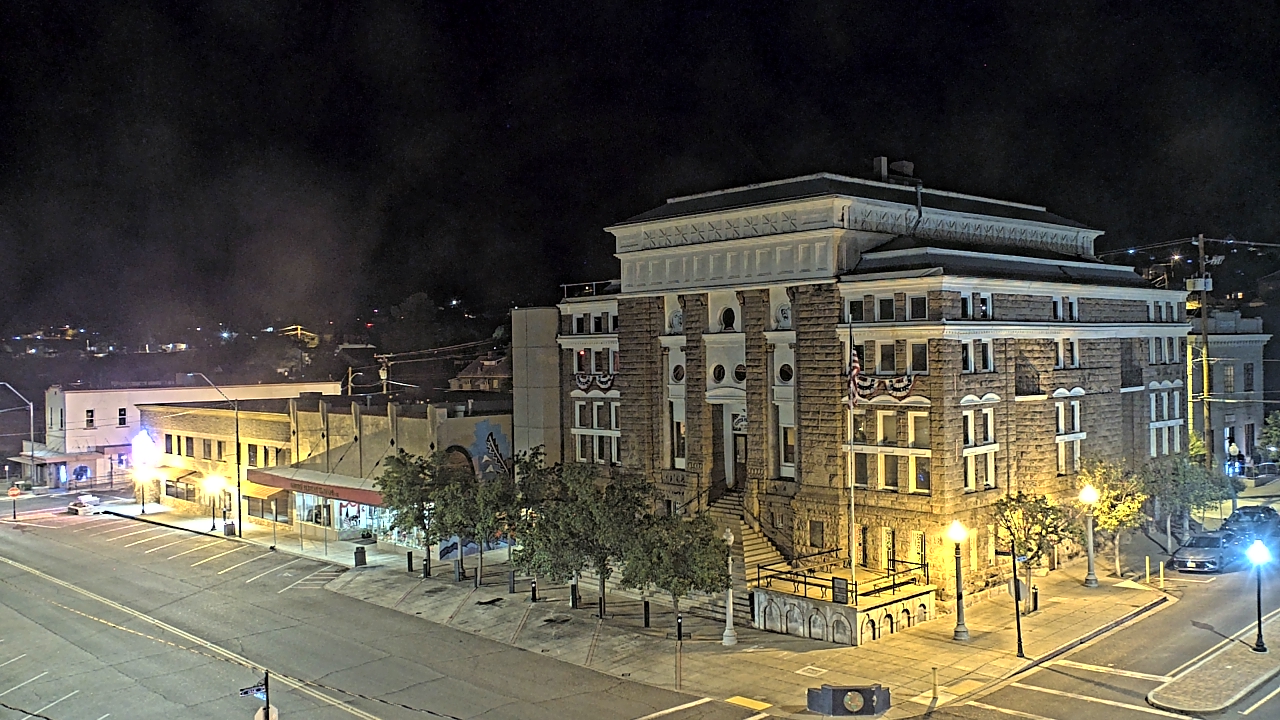 Thumbnail for current weather camera view from Center for the Arts in Globe, Arizona