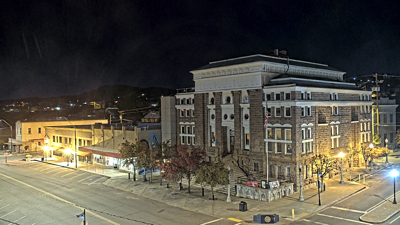 Thumbnail for current weather camera view from Center for the Arts in Globe, Arizona