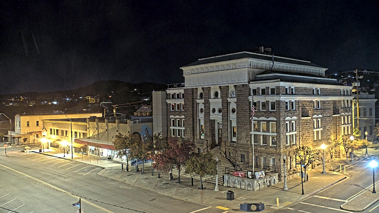 Thumbnail for current weather camera view from Center for the Arts in Globe, Arizona