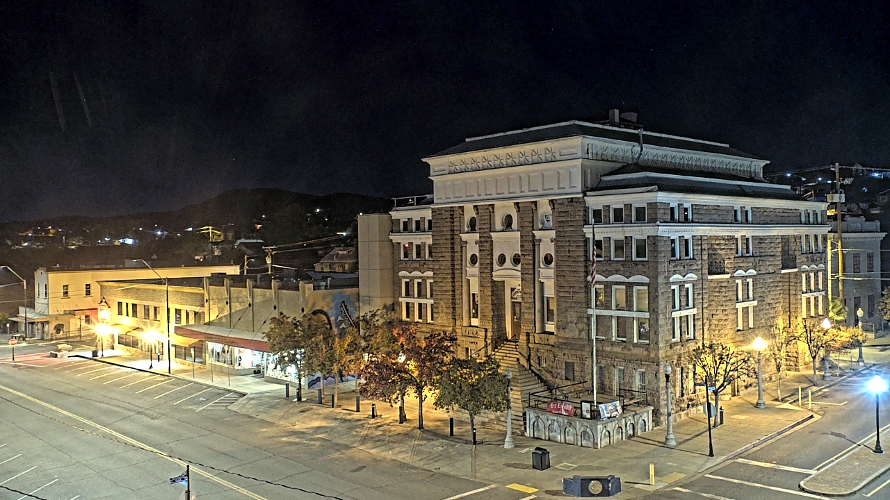 Thumbnail for current weather camera view from Center for the Arts in Globe, Arizona