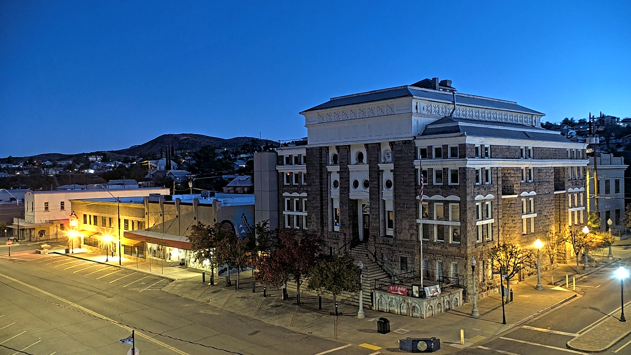 Thumbnail for current weather camera view from Center for the Arts in Globe, Arizona