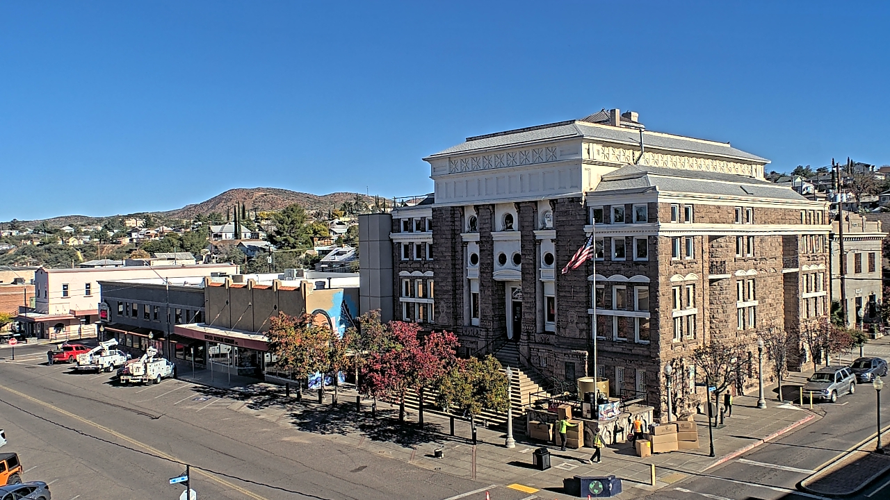 Thumbnail for current weather camera view from Center for the Arts in Globe, Arizona