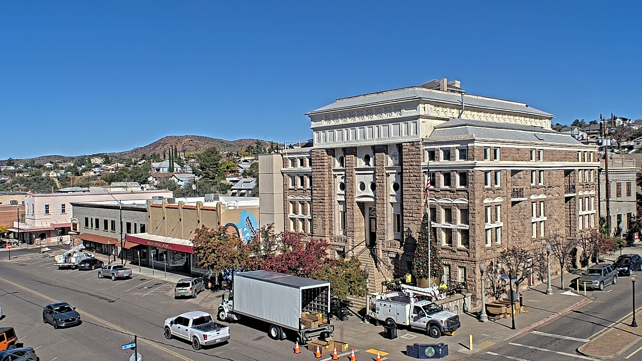 Thumbnail for current weather camera view from Center for the Arts in Globe, Arizona