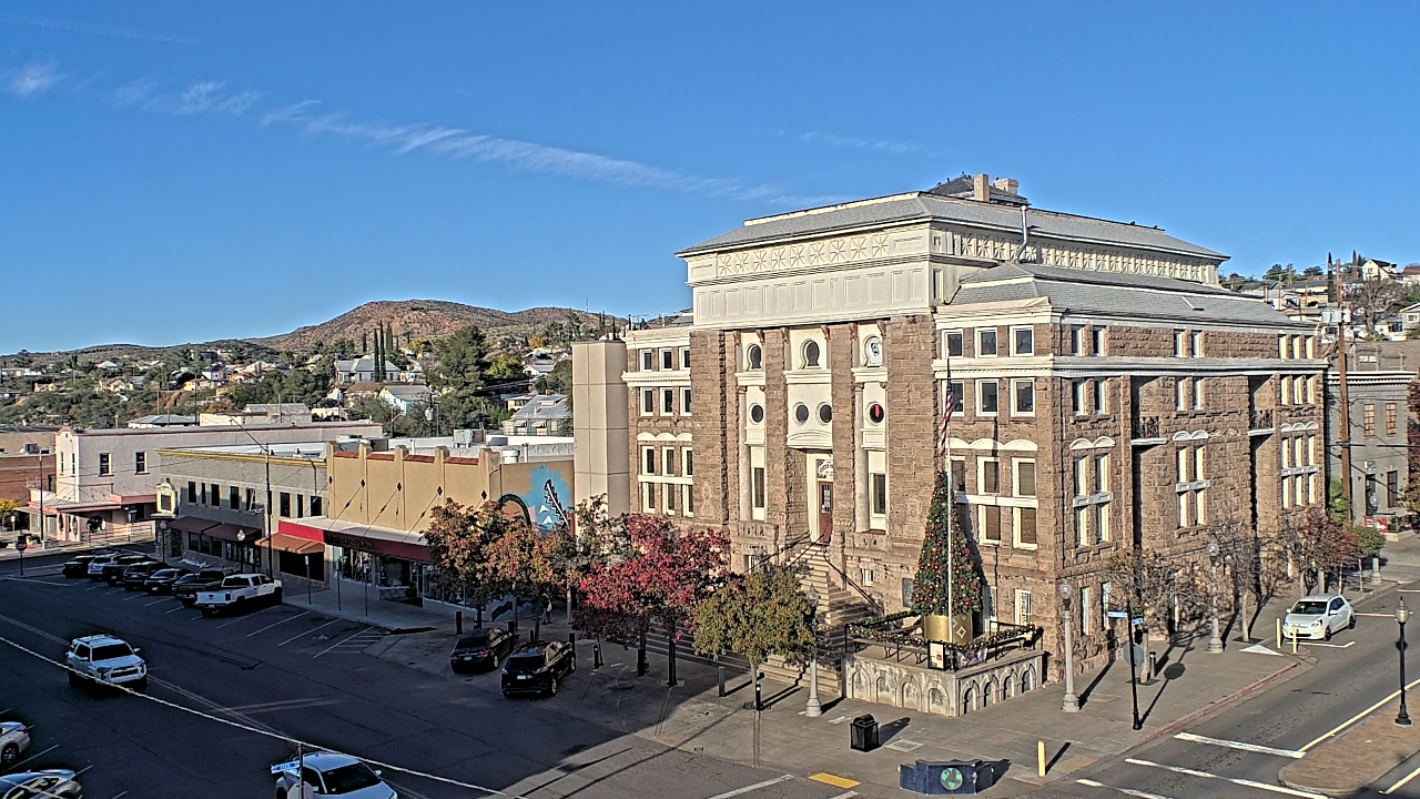 Thumbnail for current weather camera view from Center for the Arts in Globe, Arizona