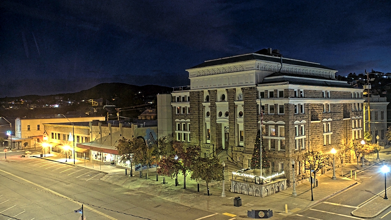 Thumbnail for current weather camera view from Center for the Arts in Globe, Arizona