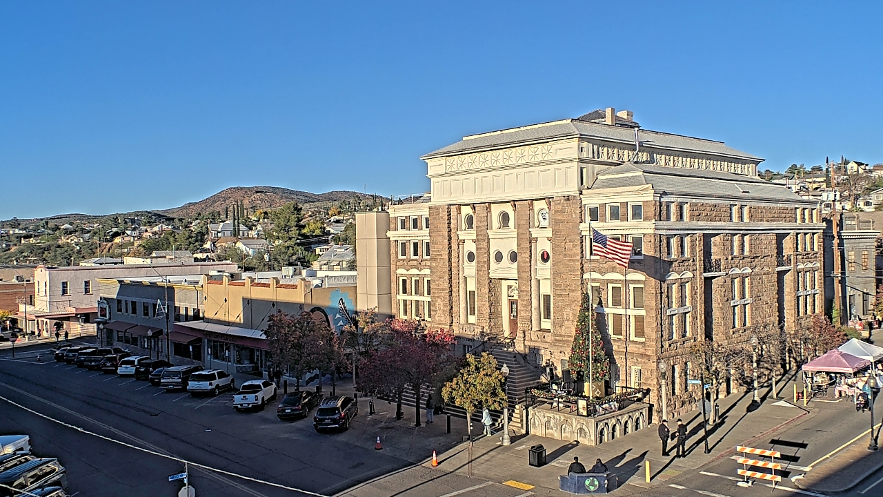 Thumbnail for current weather camera view from Center for the Arts in Globe, Arizona