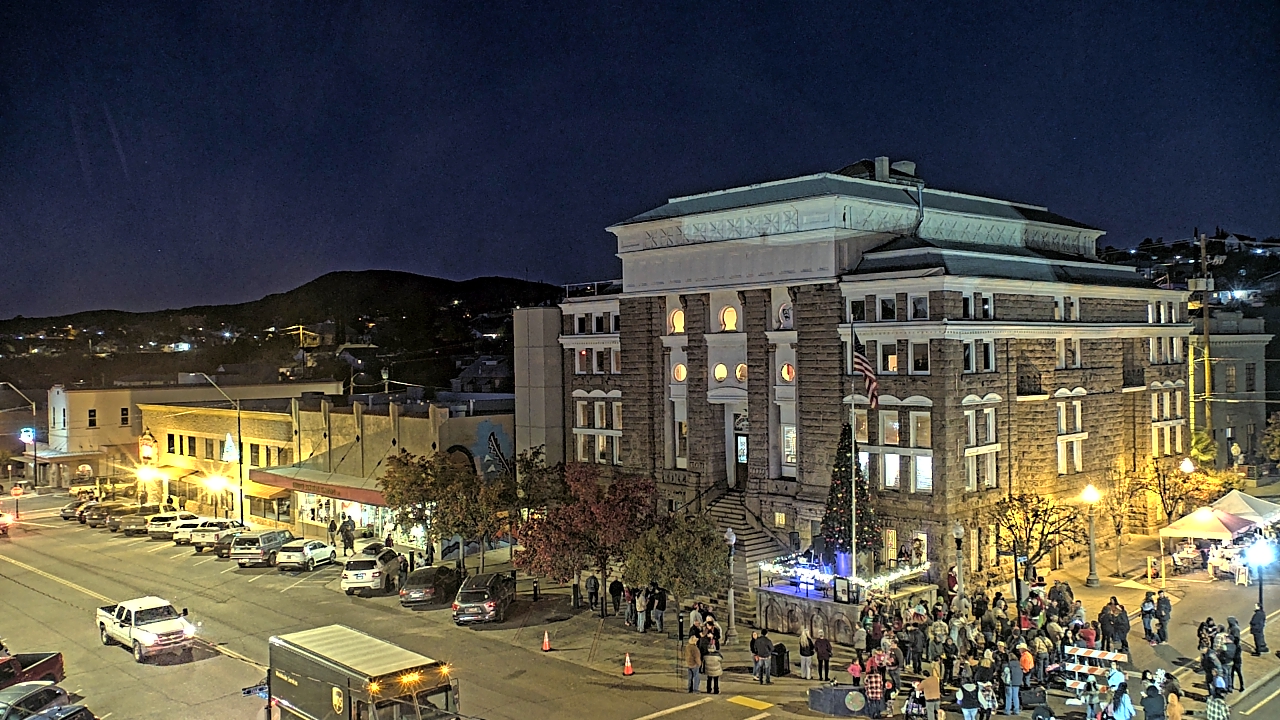 Thumbnail for current weather camera view from Center for the Arts in Globe, Arizona