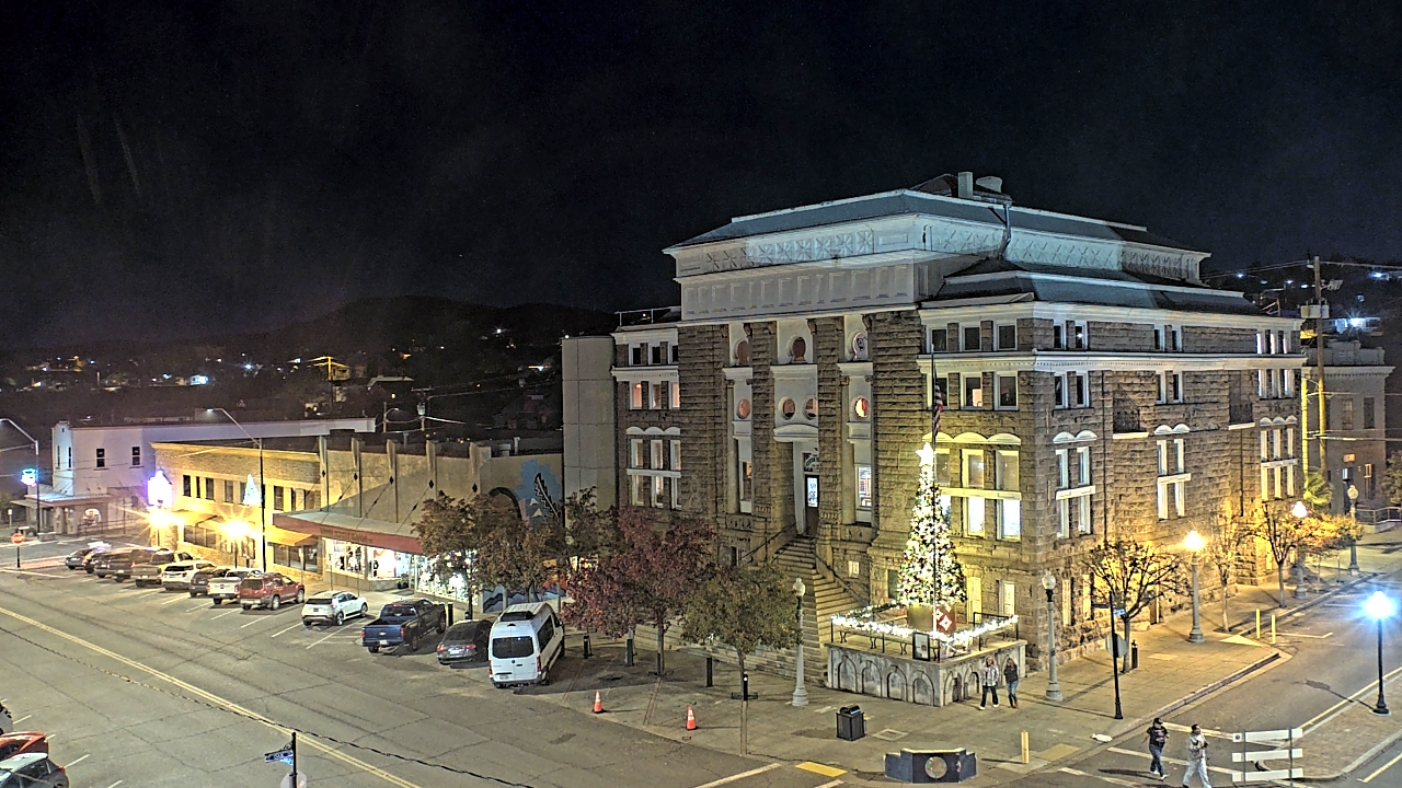 Thumbnail for current weather camera view from Center for the Arts in Globe, Arizona
