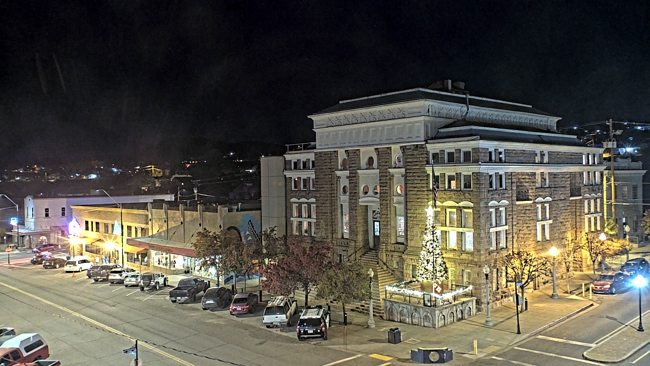 Thumbnail for current weather camera view from Center for the Arts in Globe, Arizona