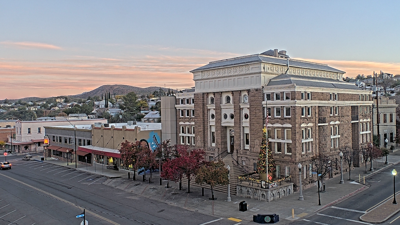 Thumbnail for current weather camera view from Center for the Arts in Globe, Arizona