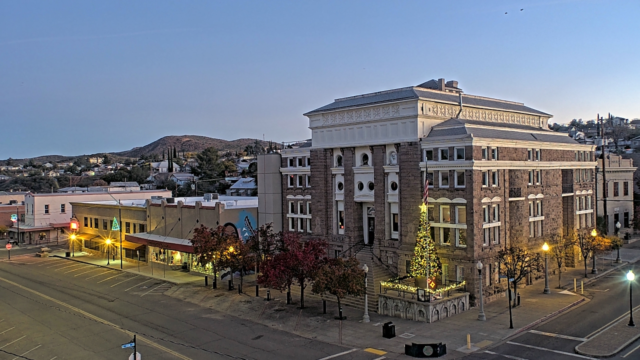 Thumbnail for current weather camera view from Center for the Arts in Globe, Arizona