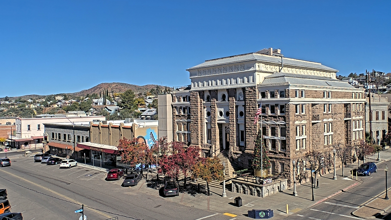 Thumbnail for current weather camera view from Center for the Arts in Globe, Arizona