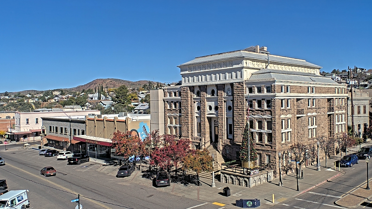 Thumbnail for current weather camera view from Center for the Arts in Globe, Arizona