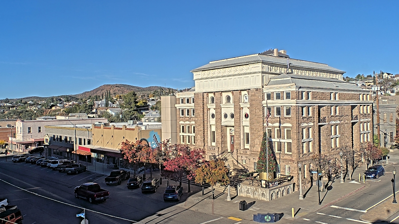 Thumbnail for current weather camera view from Center for the Arts in Globe, Arizona