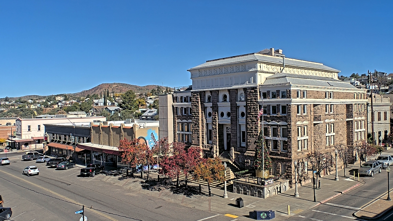 Thumbnail for current weather camera view from Center for the Arts in Globe, Arizona