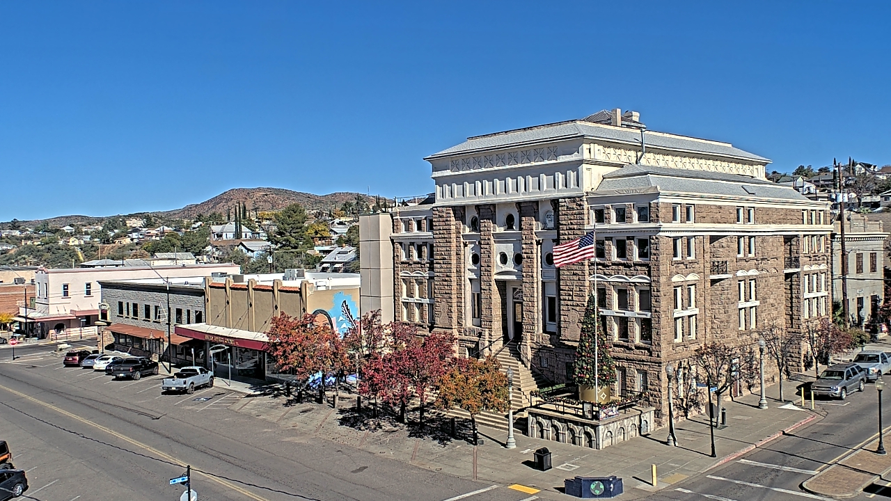 Thumbnail for current weather camera view from Center for the Arts in Globe, Arizona