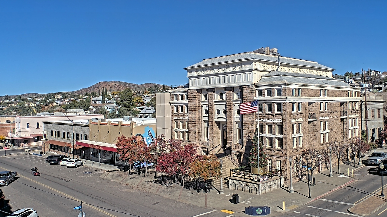 Thumbnail for current weather camera view from Center for the Arts in Globe, Arizona