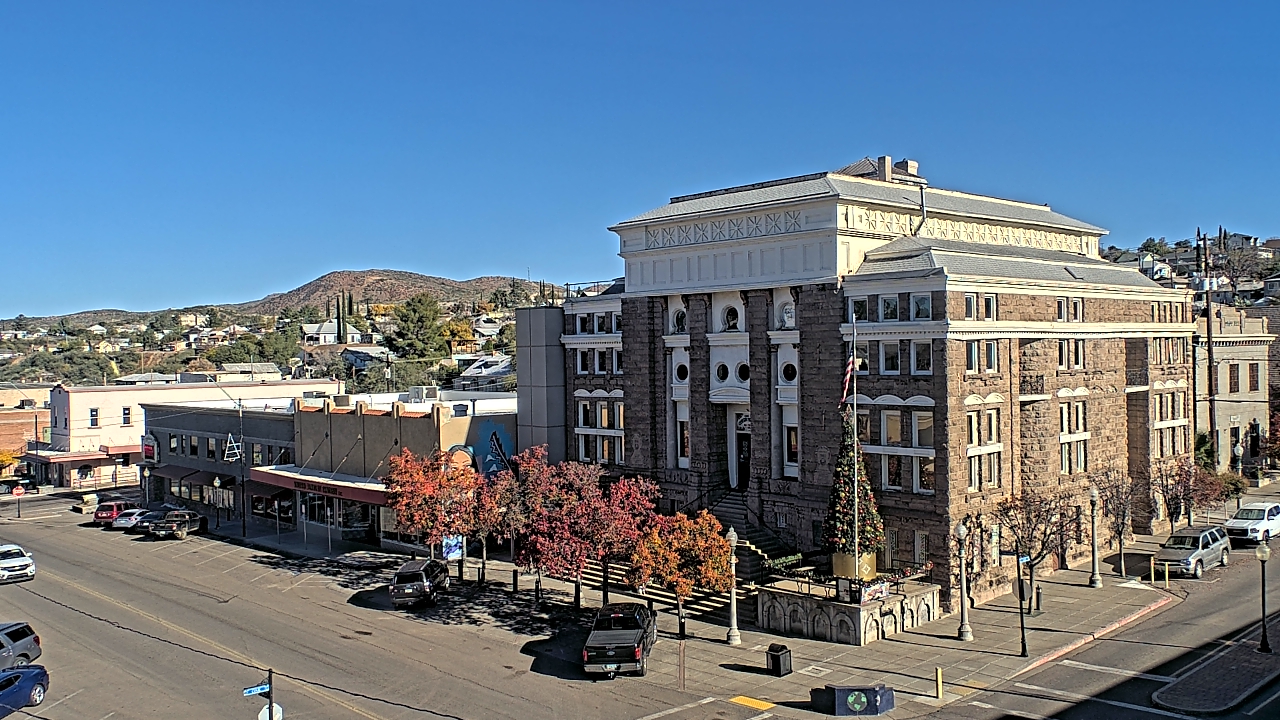 Thumbnail for current weather camera view from Center for the Arts in Globe, Arizona