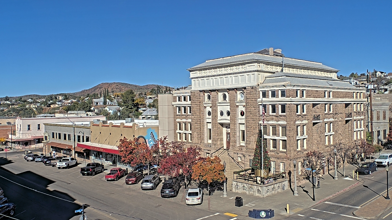 Thumbnail for current weather camera view from Center for the Arts in Globe, Arizona