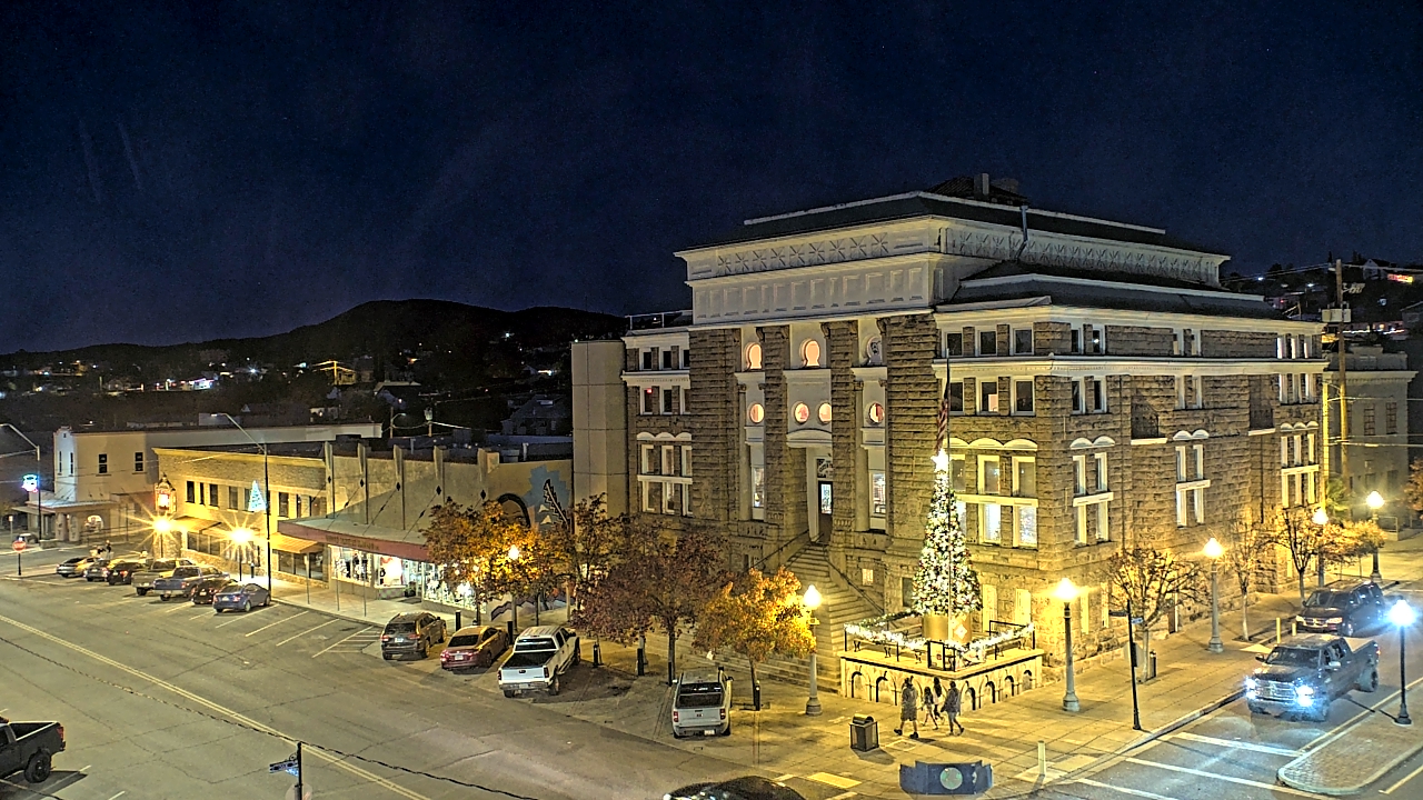 Thumbnail for current weather camera view from Center for the Arts in Globe, Arizona