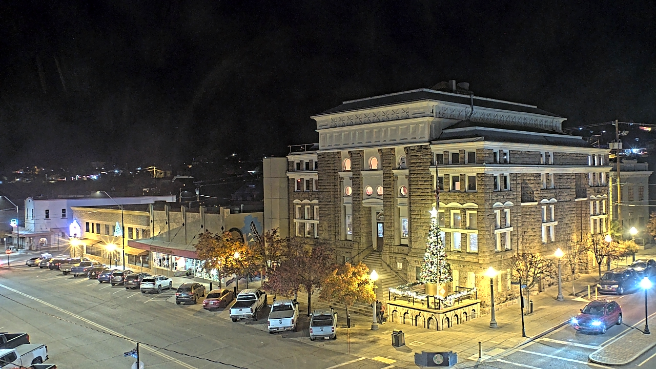 Thumbnail for current weather camera view from Center for the Arts in Globe, Arizona