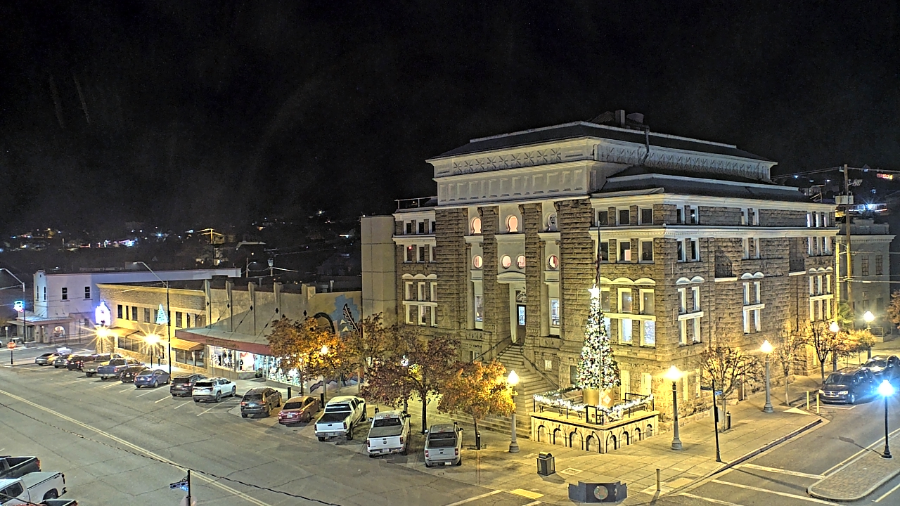 Thumbnail for current weather camera view from Center for the Arts in Globe, Arizona