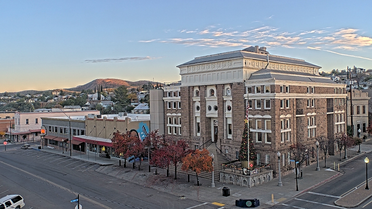 Thumbnail for current weather camera view from Center for the Arts in Globe, Arizona