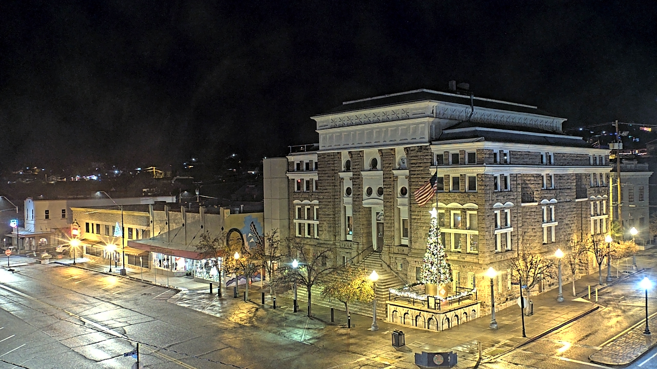 Thumbnail for current weather camera view from Center for the Arts in Globe, Arizona
