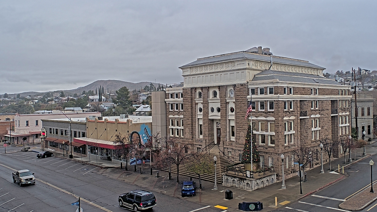 Thumbnail for current weather camera view from Center for the Arts in Globe, Arizona