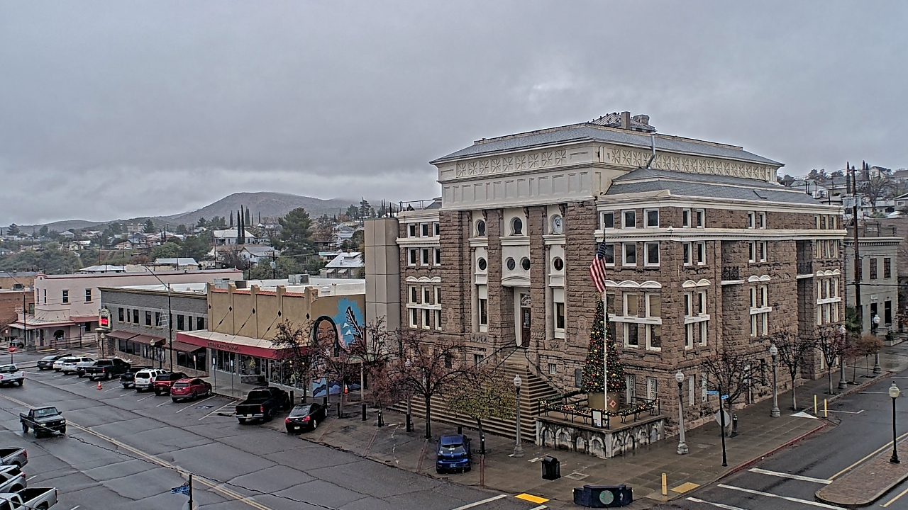 Thumbnail for current weather camera view from Center for the Arts in Globe, Arizona