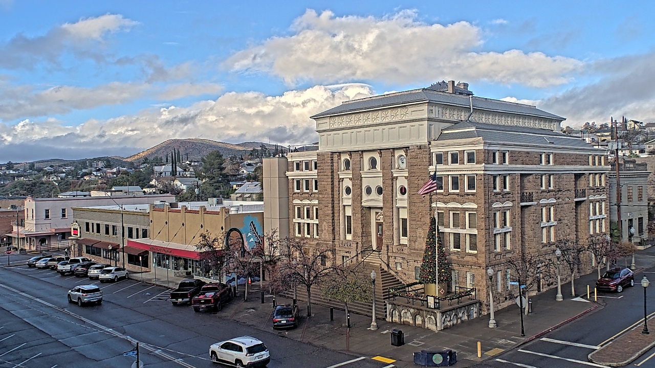 Thumbnail for current weather camera view from Center for the Arts in Globe, Arizona