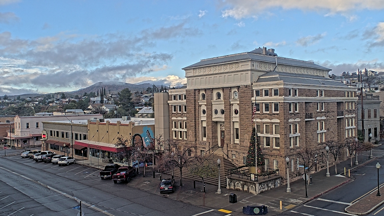 Thumbnail for current weather camera view from Center for the Arts in Globe, Arizona