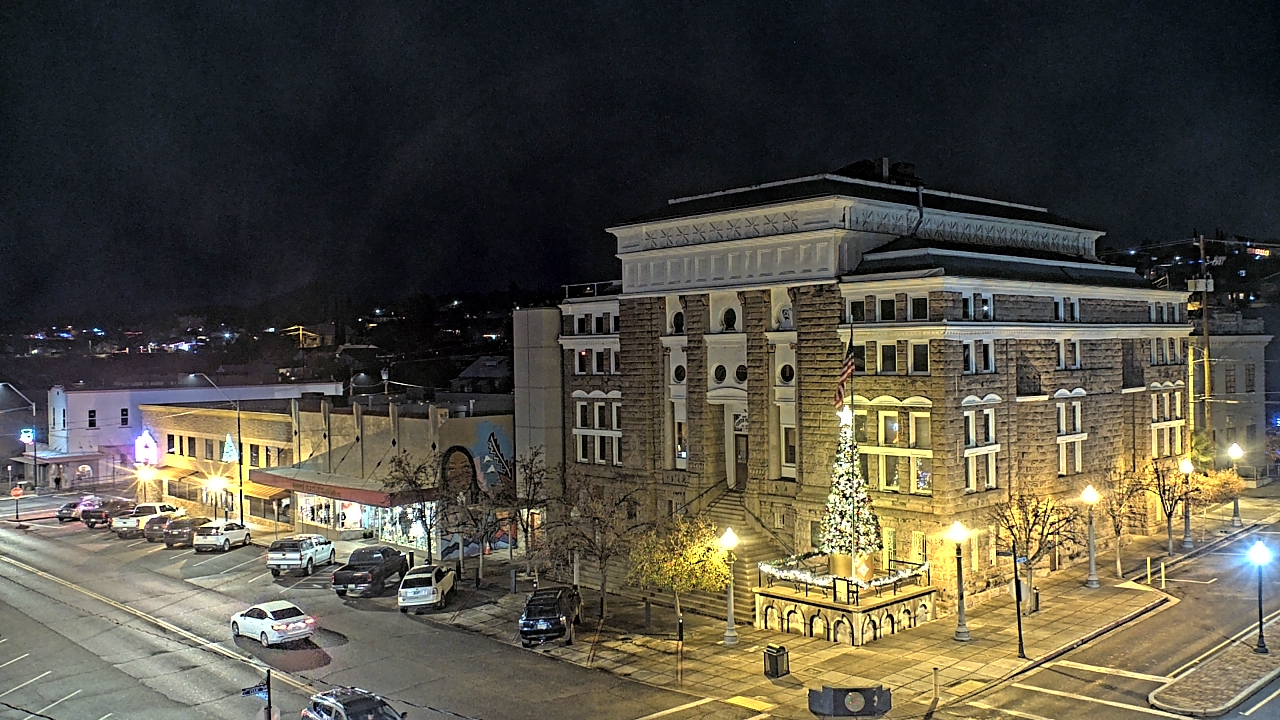 Thumbnail for current weather camera view from Center for the Arts in Globe, Arizona