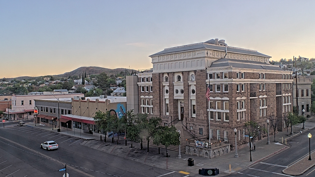 Thumbnail for current weather camera view from Center for the Arts in Globe, Arizona