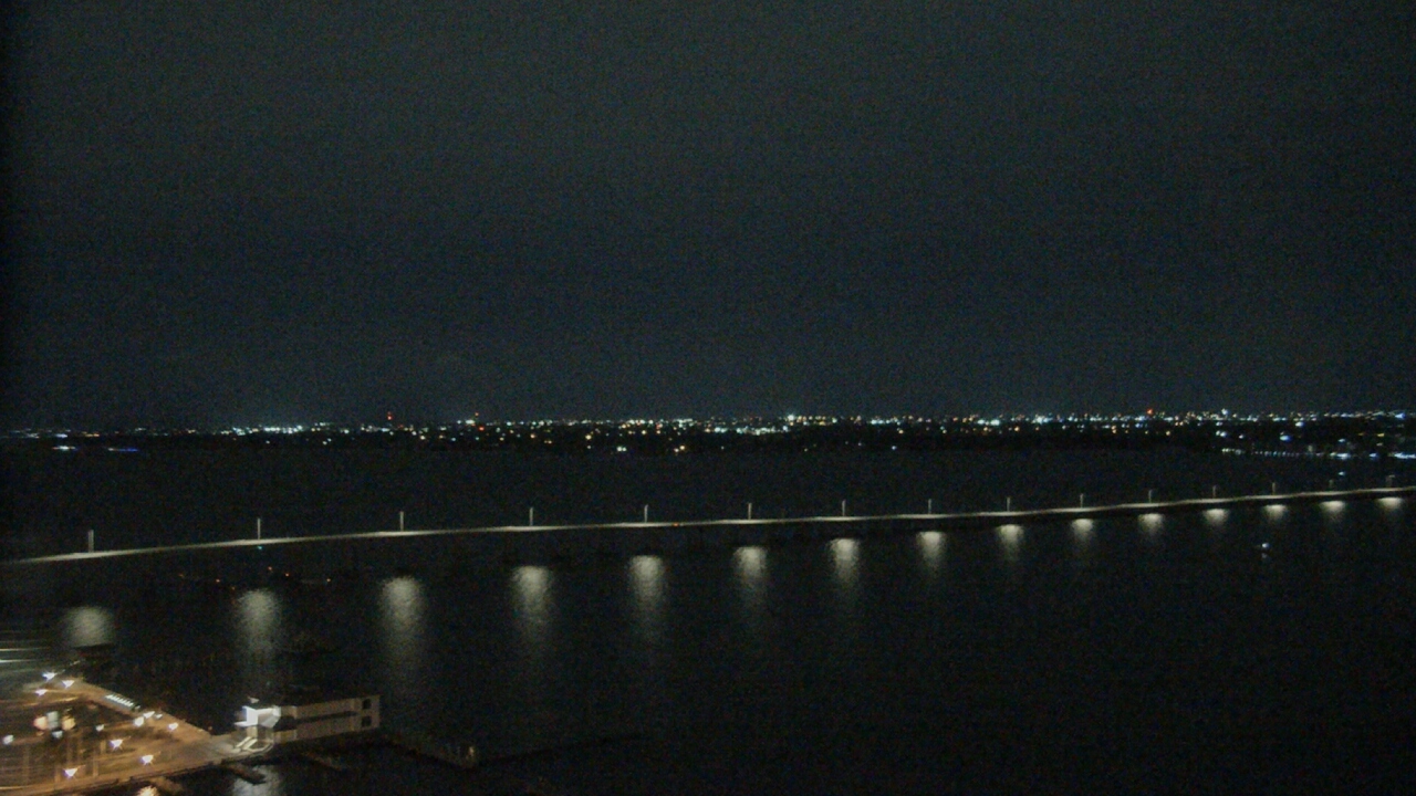 Thumbnail for current weather camera view from Edison Grand tower 350 ft elev. in Fort Myers, Florida