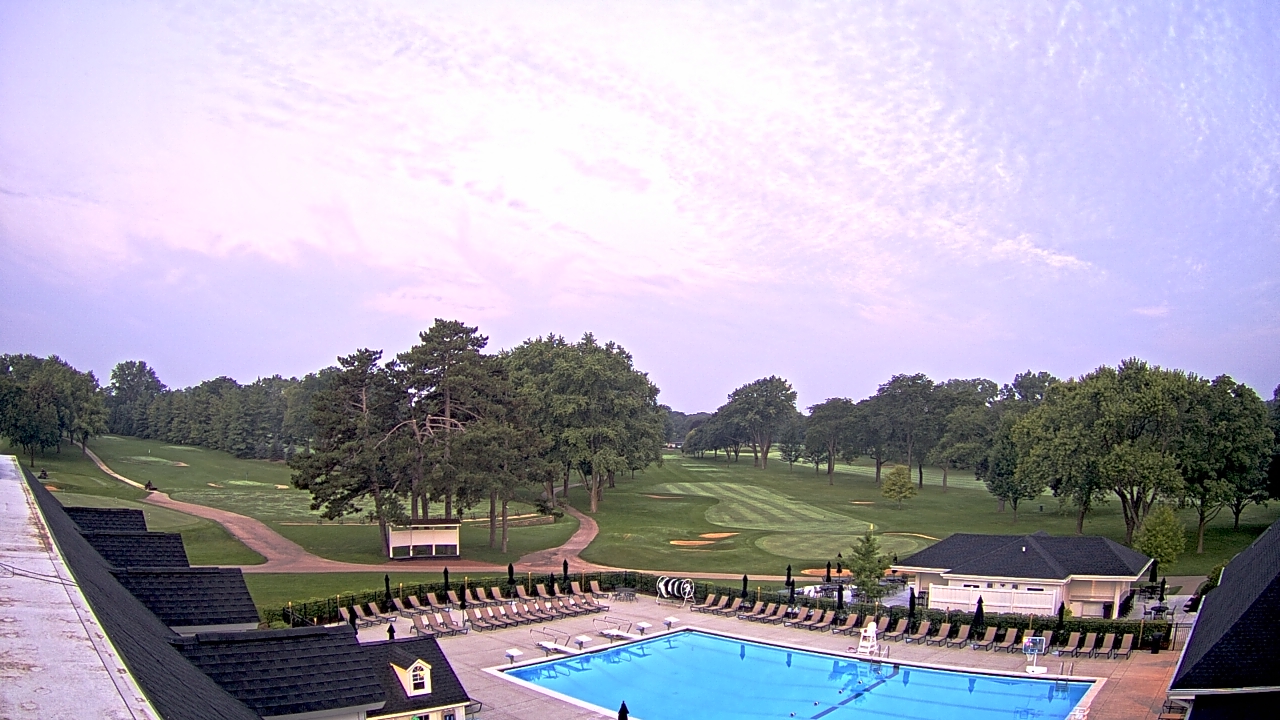 Thumbnail for current weather camera view from Crystal Lake Country Club in Crystal Lake, Illinois