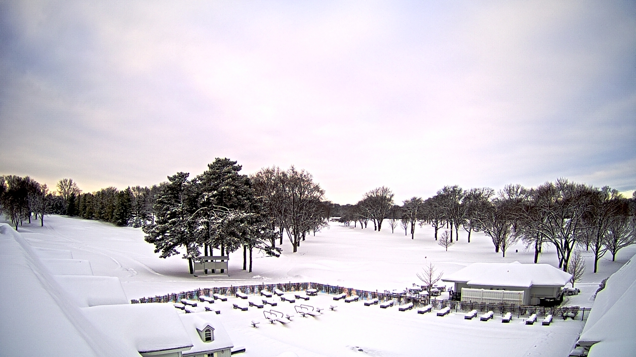 Thumbnail for current weather camera view from Crystal Lake Country Club in Crystal Lake, Illinois
