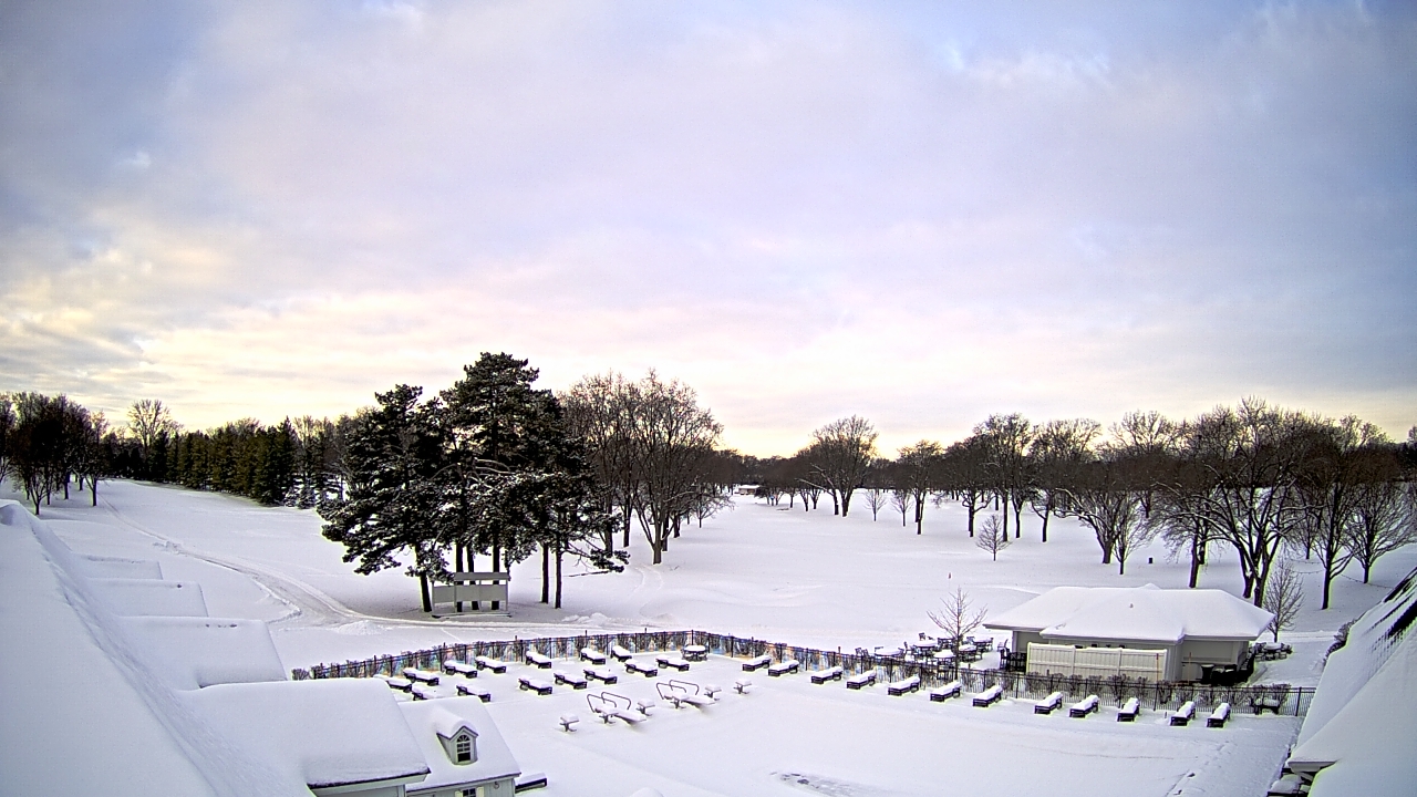 Thumbnail for current weather camera view from Crystal Lake Country Club in Crystal Lake, Illinois