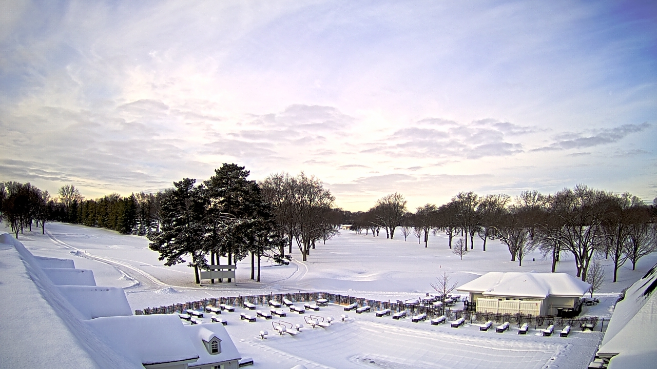 Thumbnail for current weather camera view from Crystal Lake Country Club in Crystal Lake, Illinois