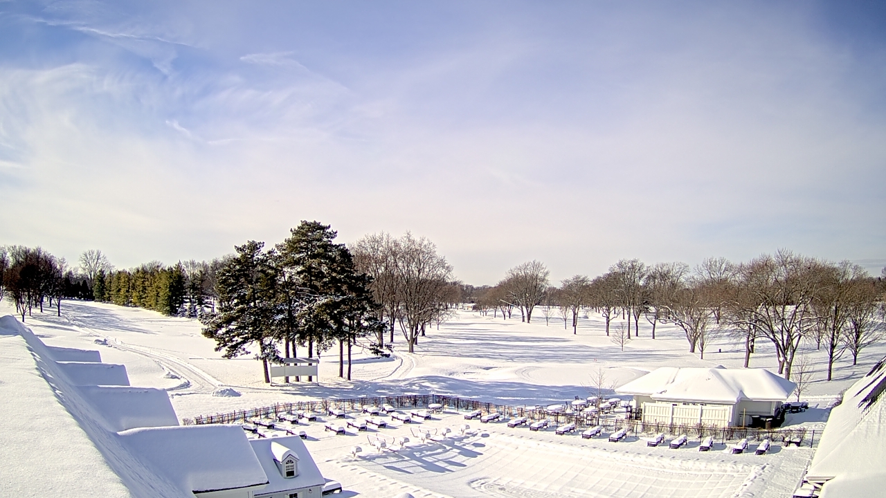 Thumbnail for current weather camera view from Crystal Lake Country Club in Crystal Lake, Illinois