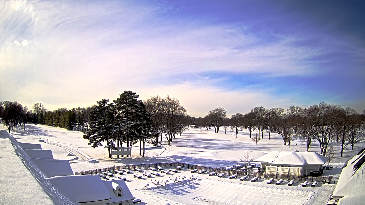 Thumbnail for current weather camera view from Crystal Lake Country Club in Crystal Lake, Illinois