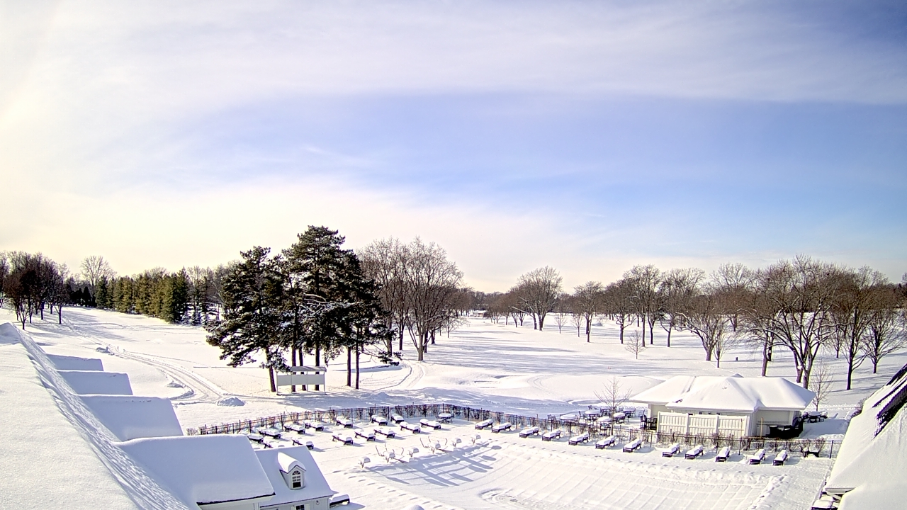Thumbnail for current weather camera view from Crystal Lake Country Club in Crystal Lake, Illinois