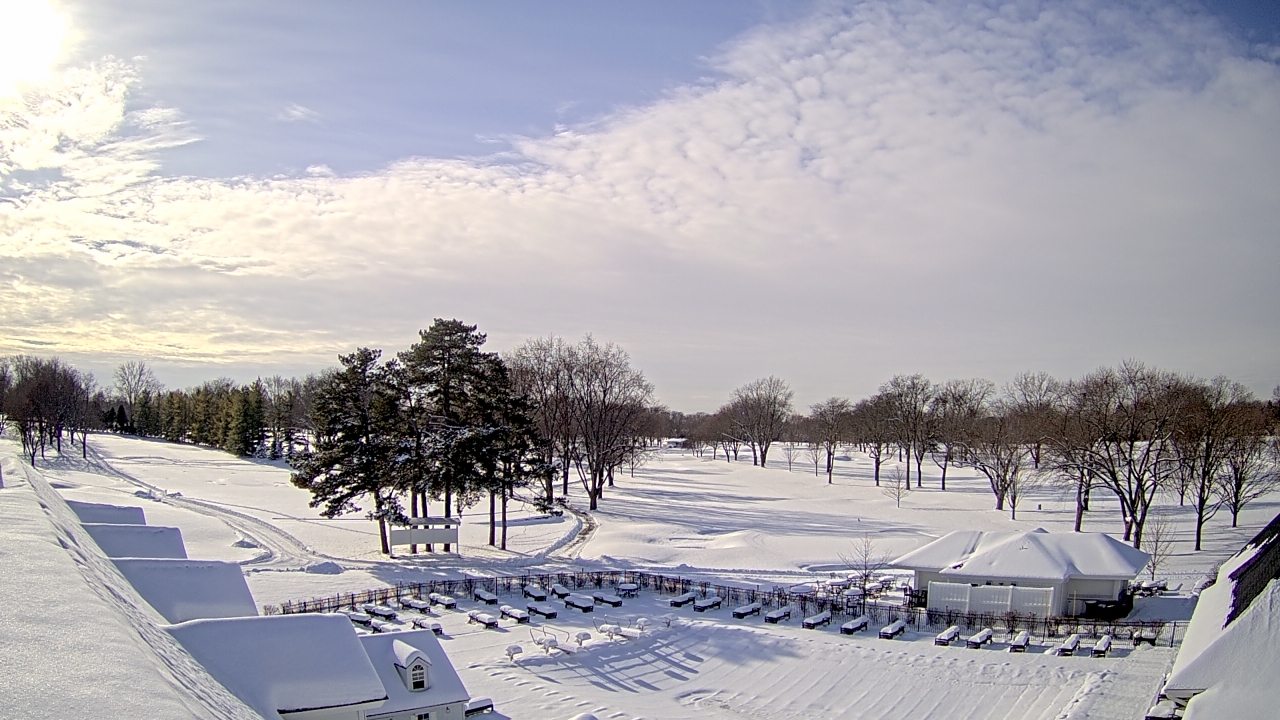 Thumbnail for current weather camera view from Crystal Lake Country Club in Crystal Lake, Illinois