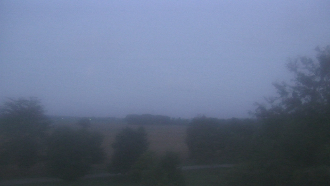 Thumbnail for current weather camera view from Walkers Bluff in Cambria, Illinois