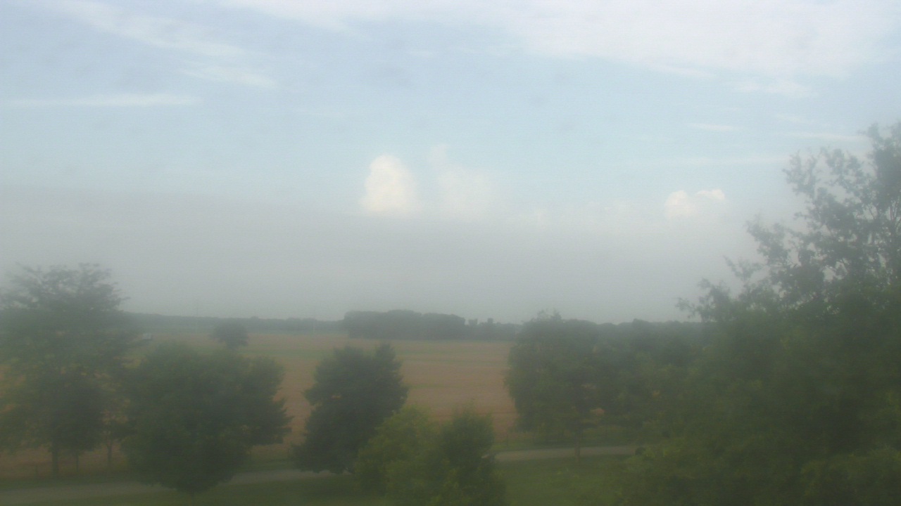 Thumbnail for current weather camera view from Walkers Bluff in Cambria, Illinois