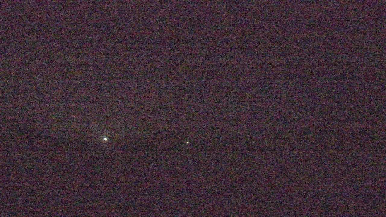 Thumbnail for current weather camera view from Walkers Bluff in Cambria, Illinois