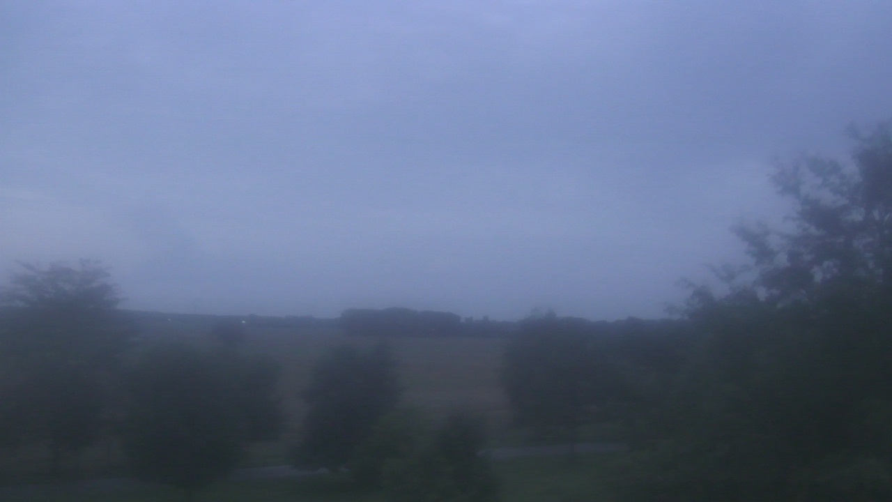 Thumbnail for current weather camera view from Walkers Bluff in Cambria, Illinois